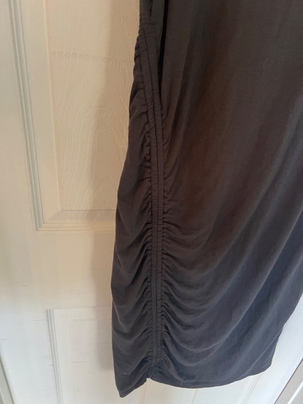 Athleta Side Rushed Grey Sleeveless Midi Length Dress Jersey Knit Stretch Medium - Picture 3 of 10